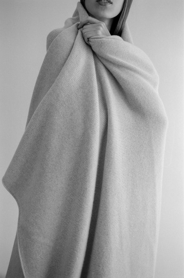 Oversized Cashmere Throws