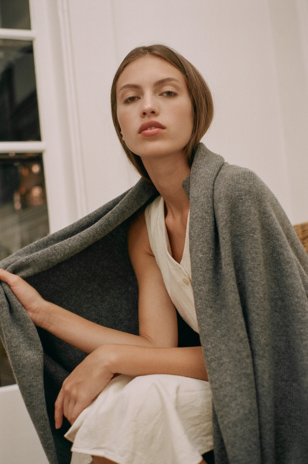 Oversized Italian Cashmere Jersey Knit Blanket - Charcoal
